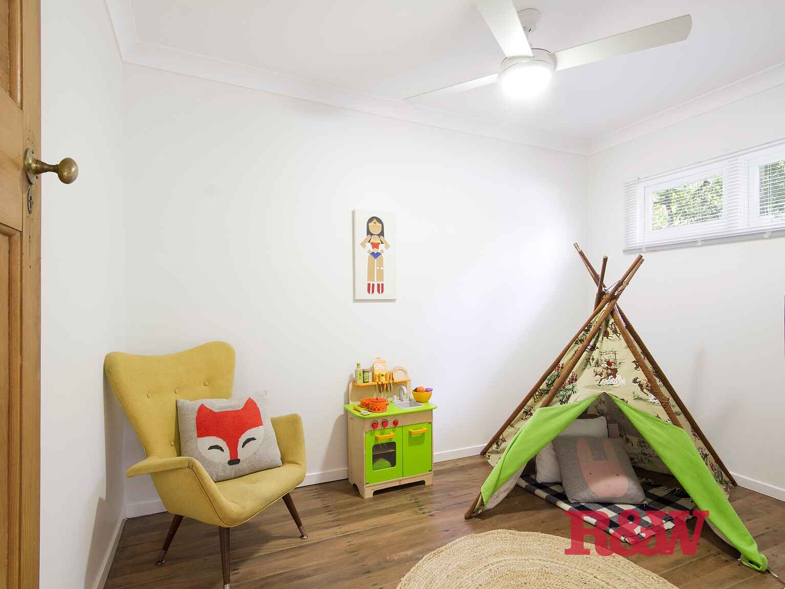 7 Rainforest Court Boreen Point