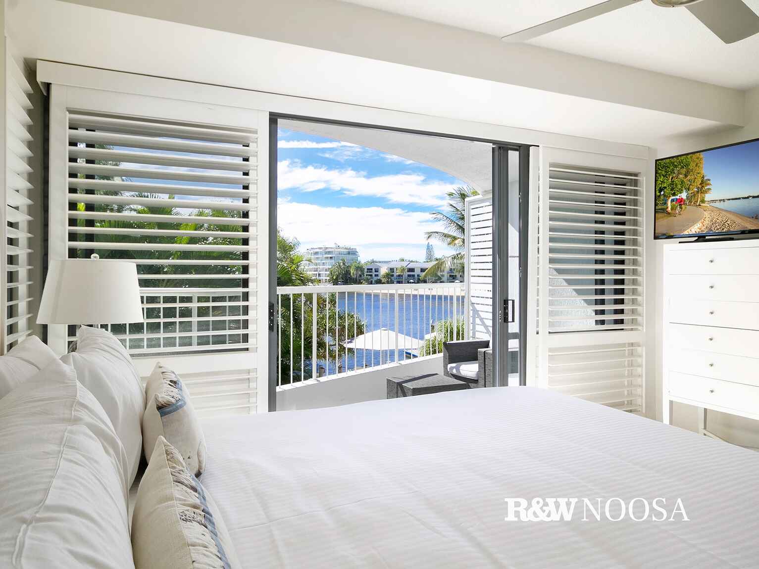 1/24 Munna Crescent Noosaville