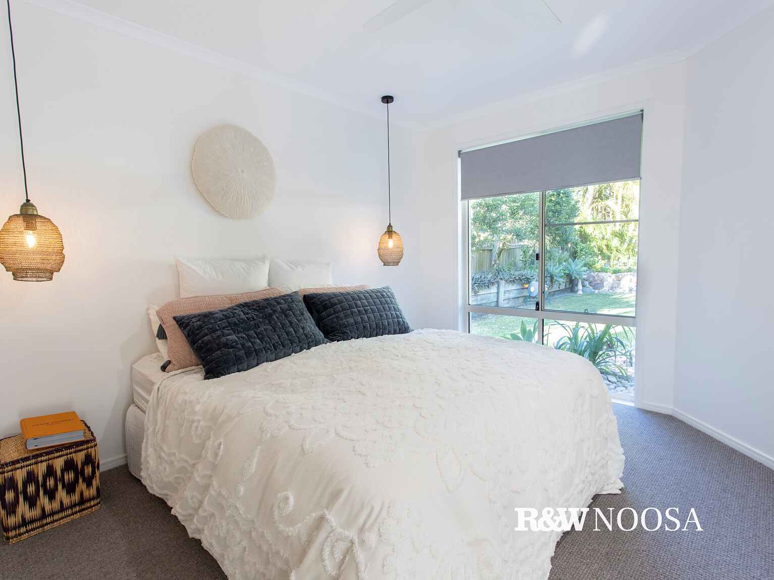 14 Moonbeam Crescent Castaways Beach