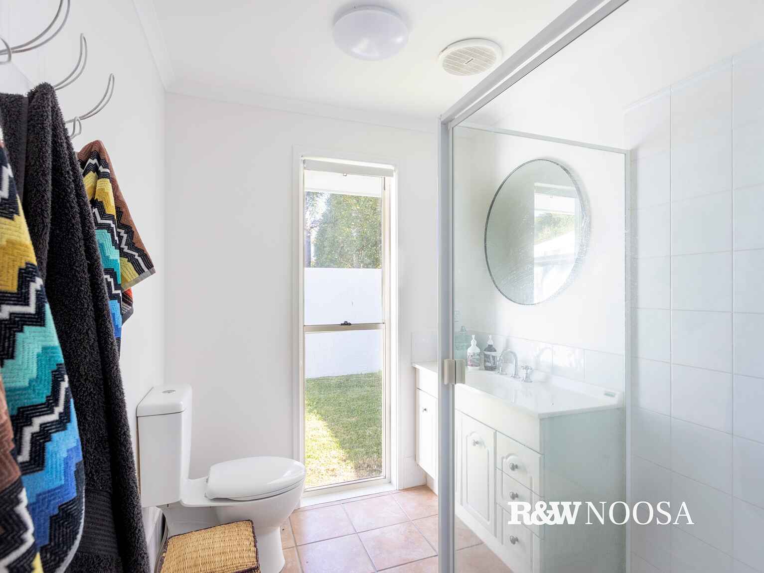 14 Moonbeam Crescent Castaways Beach