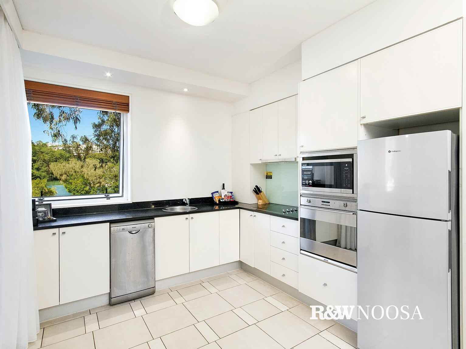 411/32 Hastings Street Noosa Heads