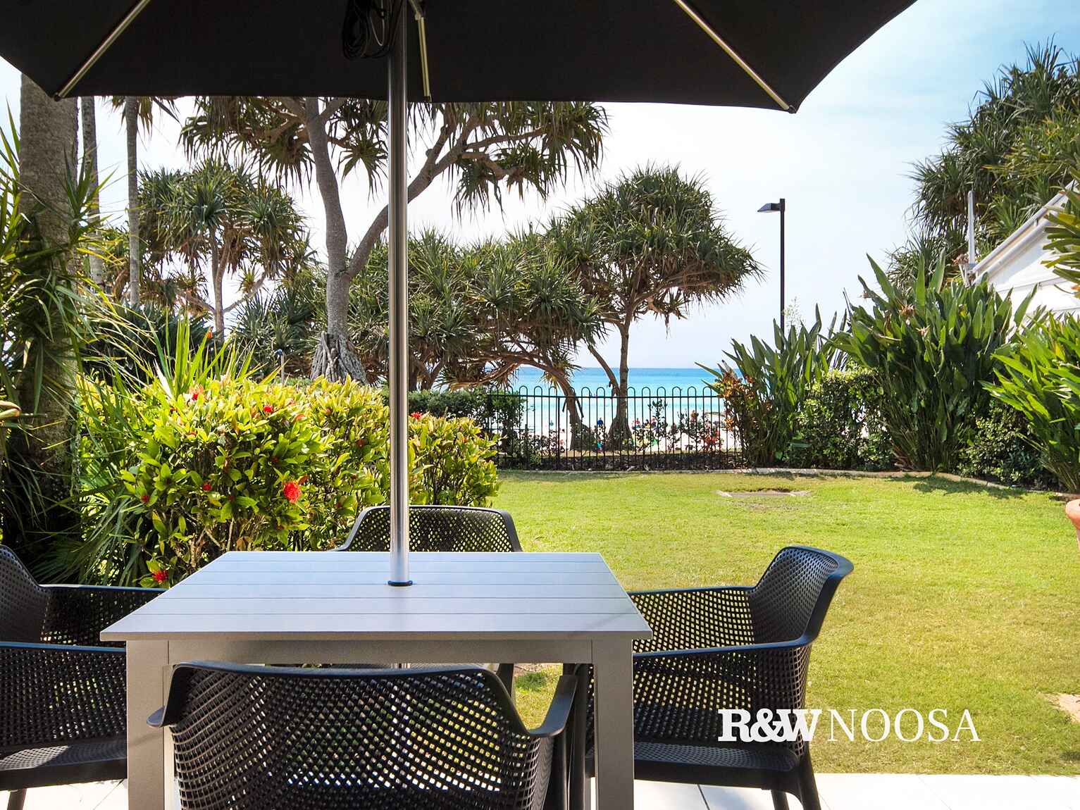 215/71 Hastings Street Noosa Heads