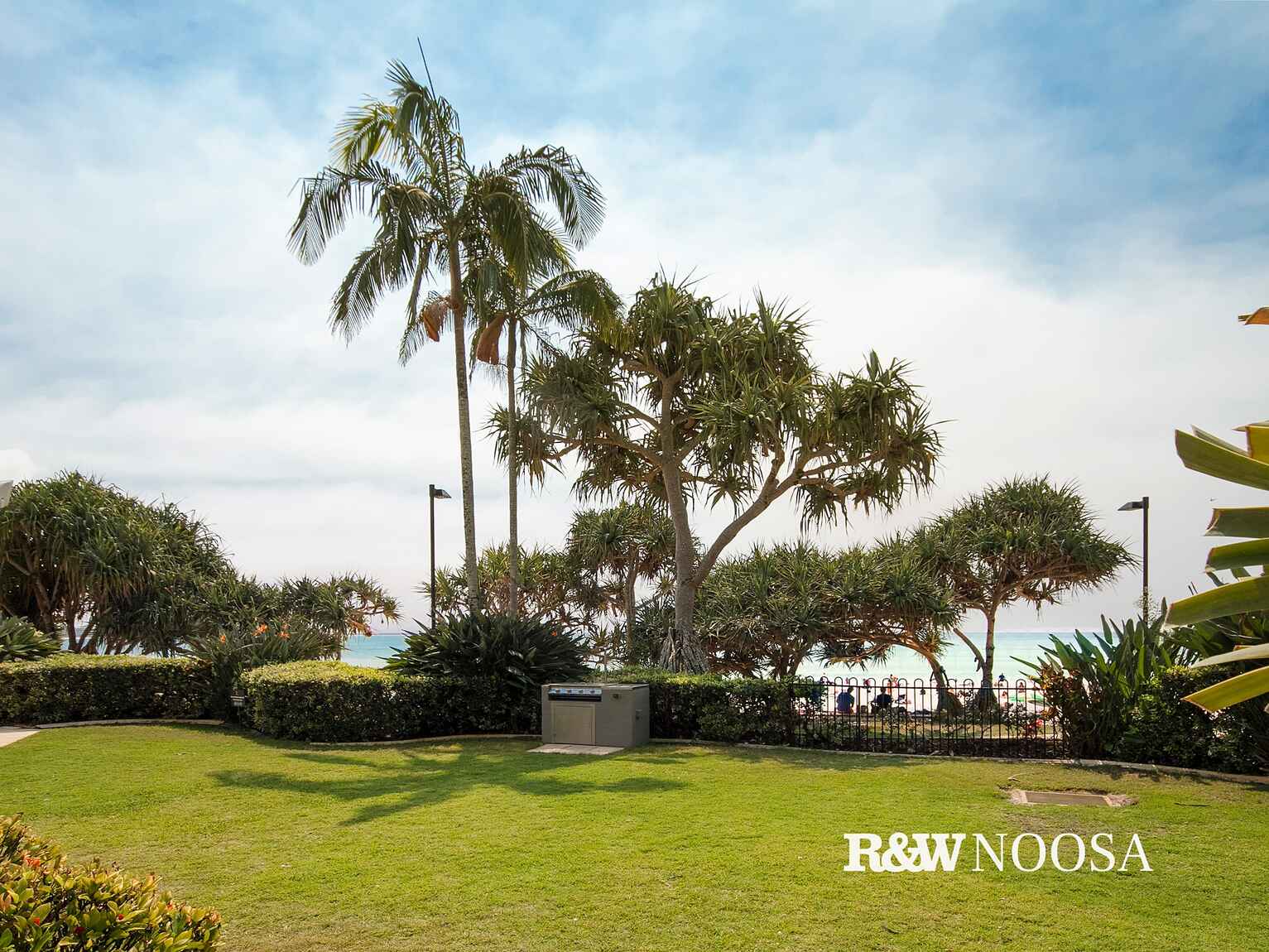 215/71 Hastings Street Noosa Heads