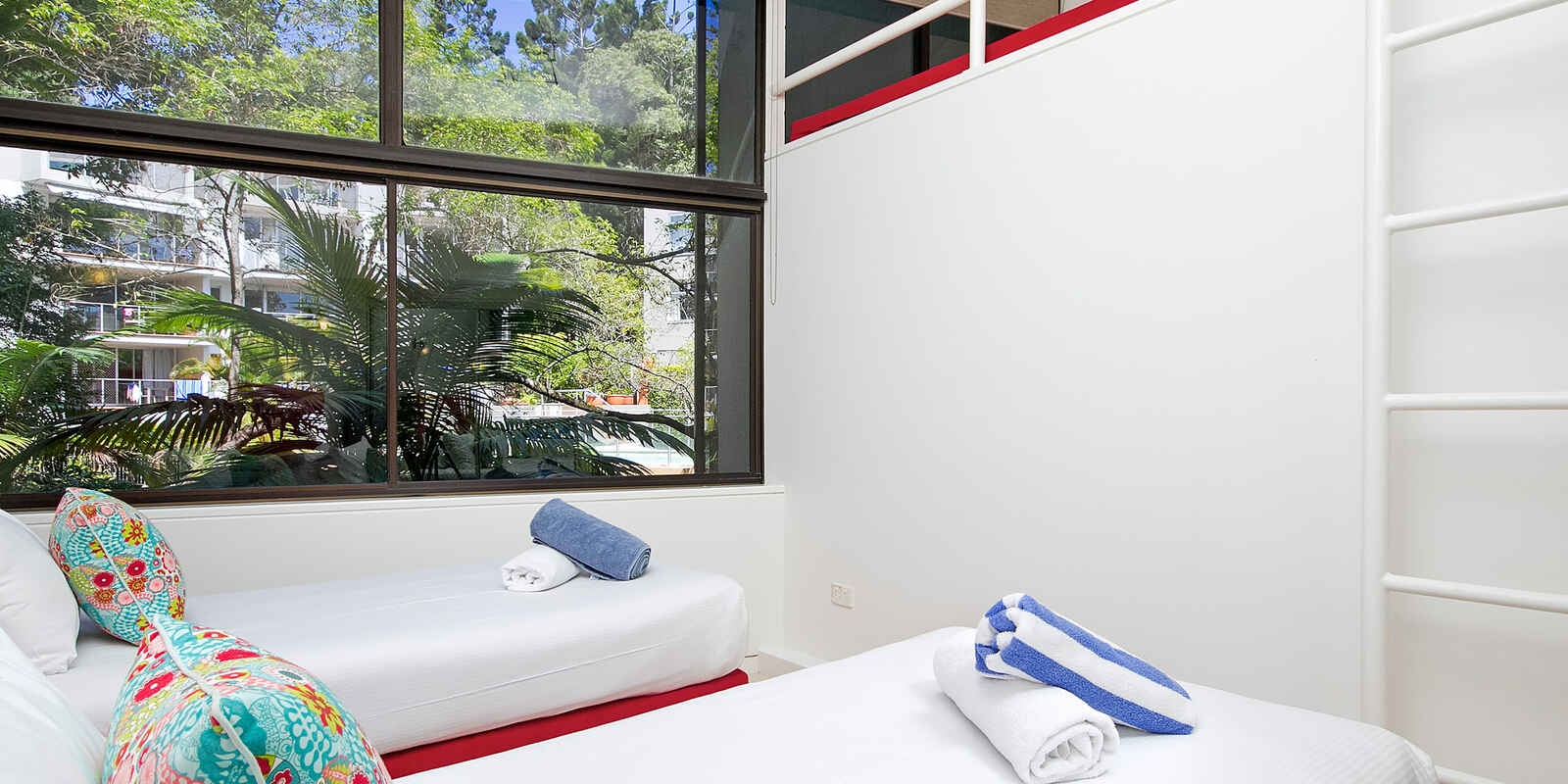 3/2 Pandanus Street Noosa Heads