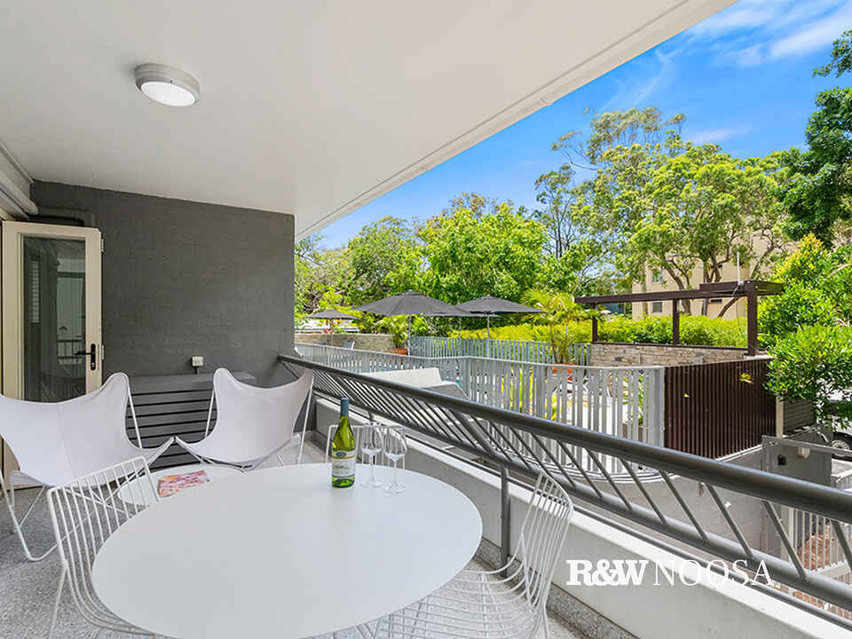 Saks 4/60 Hastings Street Noosa Heads