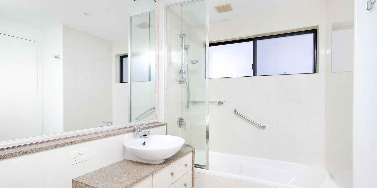 827/100 Resort Drive Noosa Springs