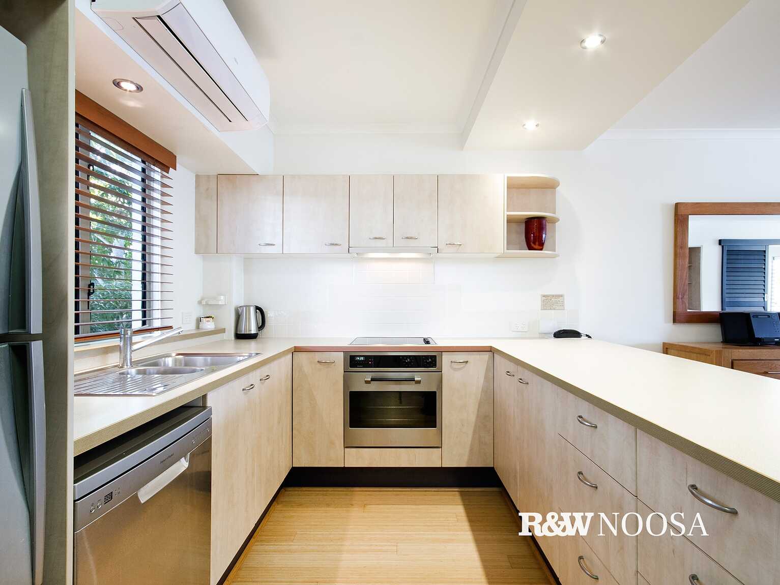 1/7-11 James Street Noosaville