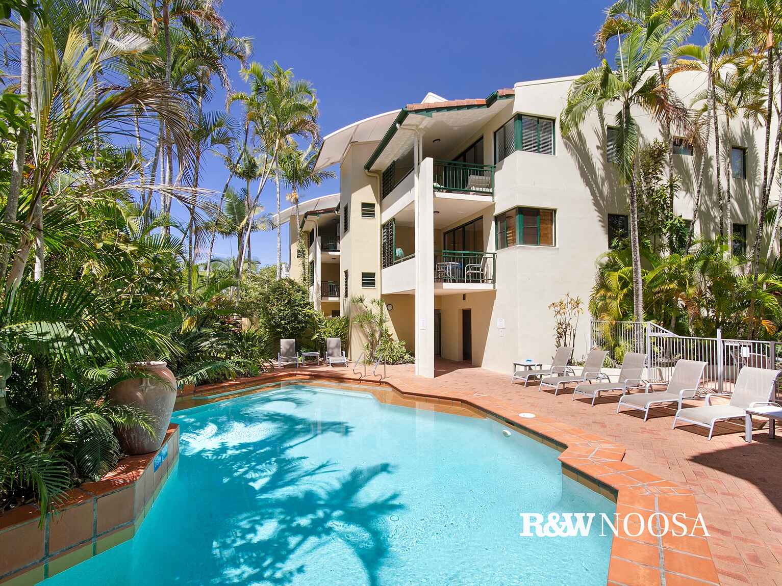 9/7-13 Howard Street Noosaville