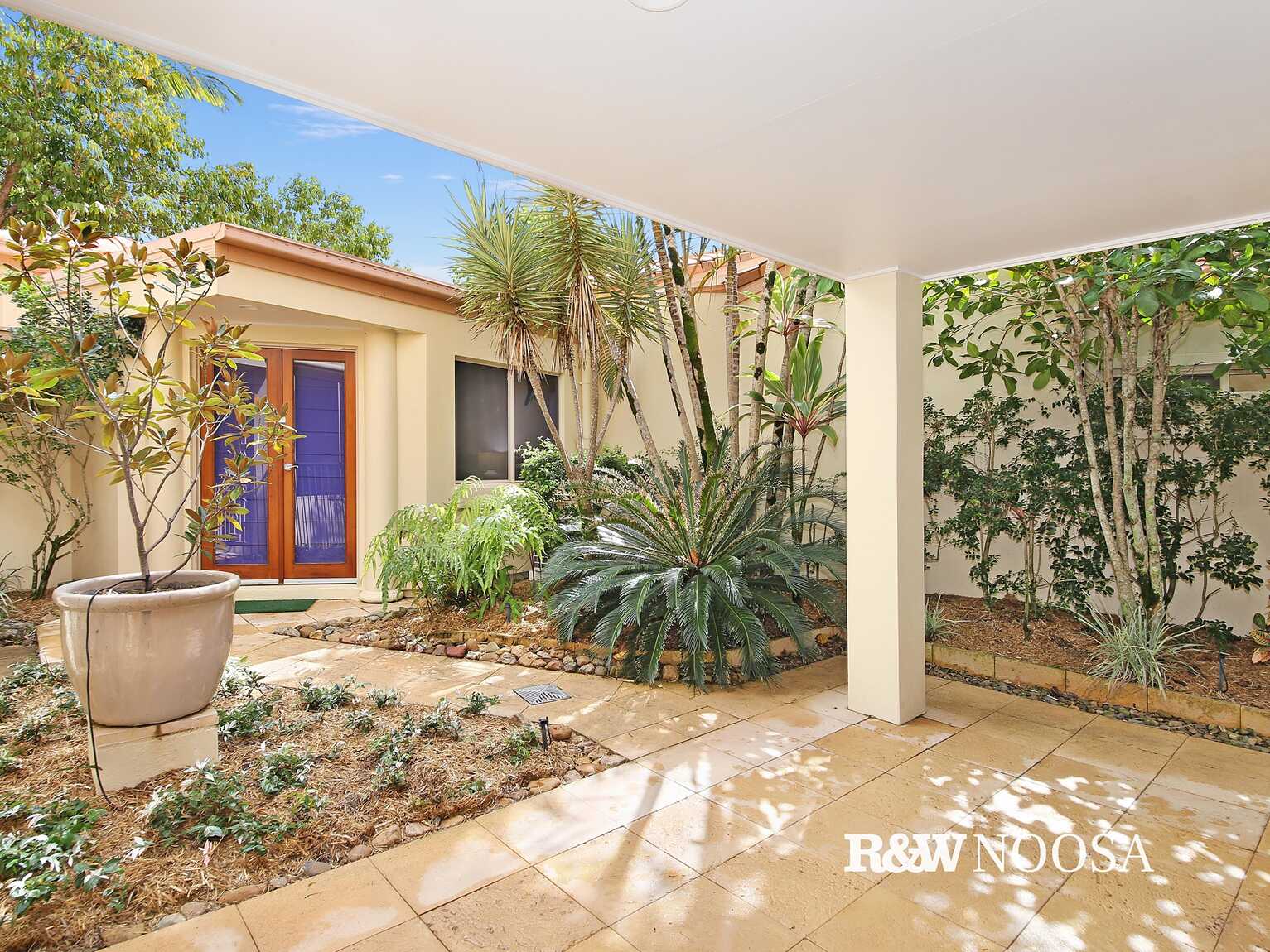 321/61 Noosa Springs Drive Noosa Springs