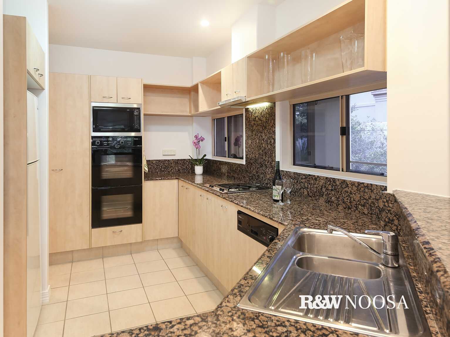 321/61 Noosa Springs Drive Noosa Springs