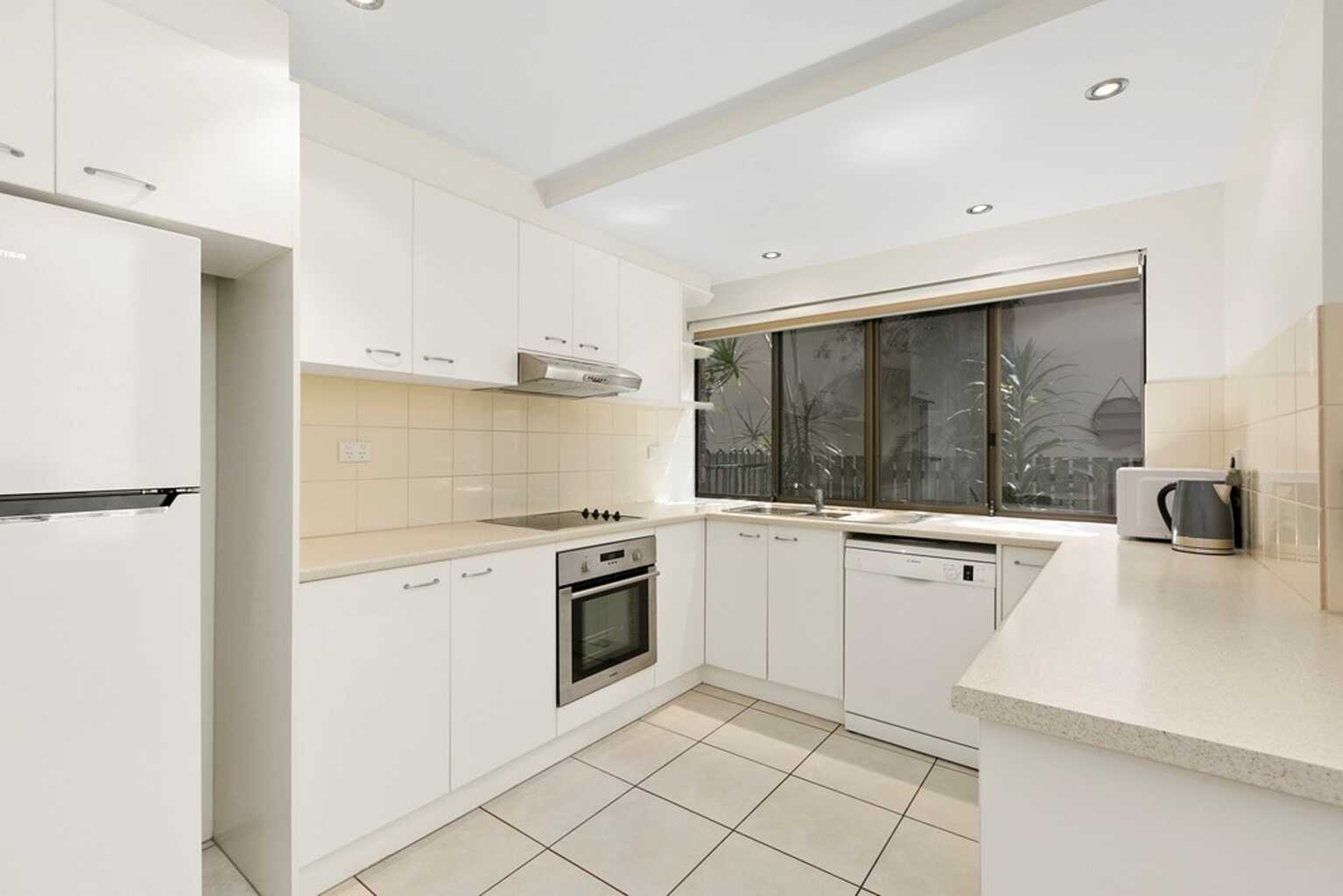 2/79 Noosa Parade Noosa Heads