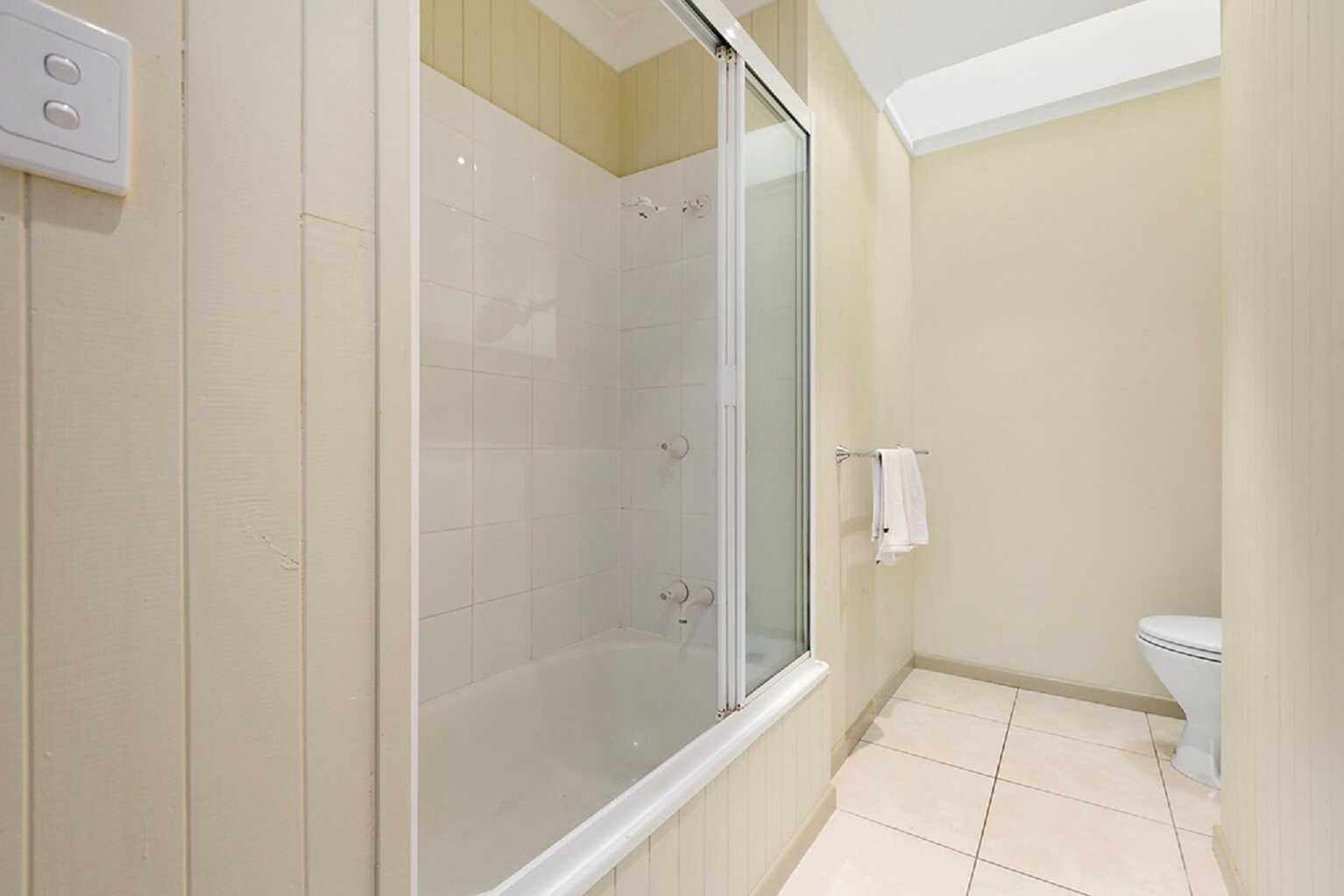 2/79 Noosa Parade Noosa Heads