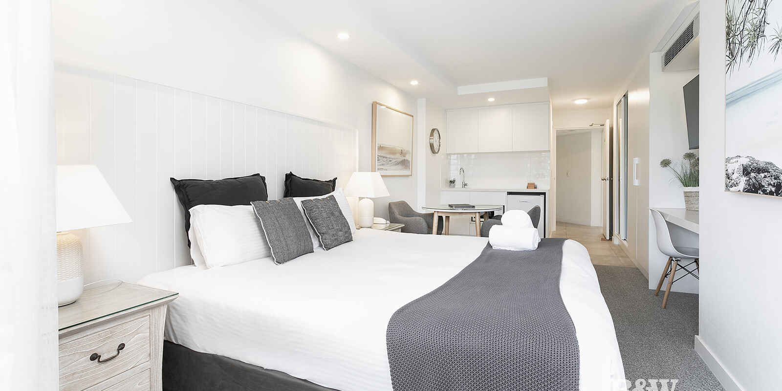 200 & 201/6 Hastings Street Noosa Heads 200 & 201/6 Hastings Street Noosa Heads