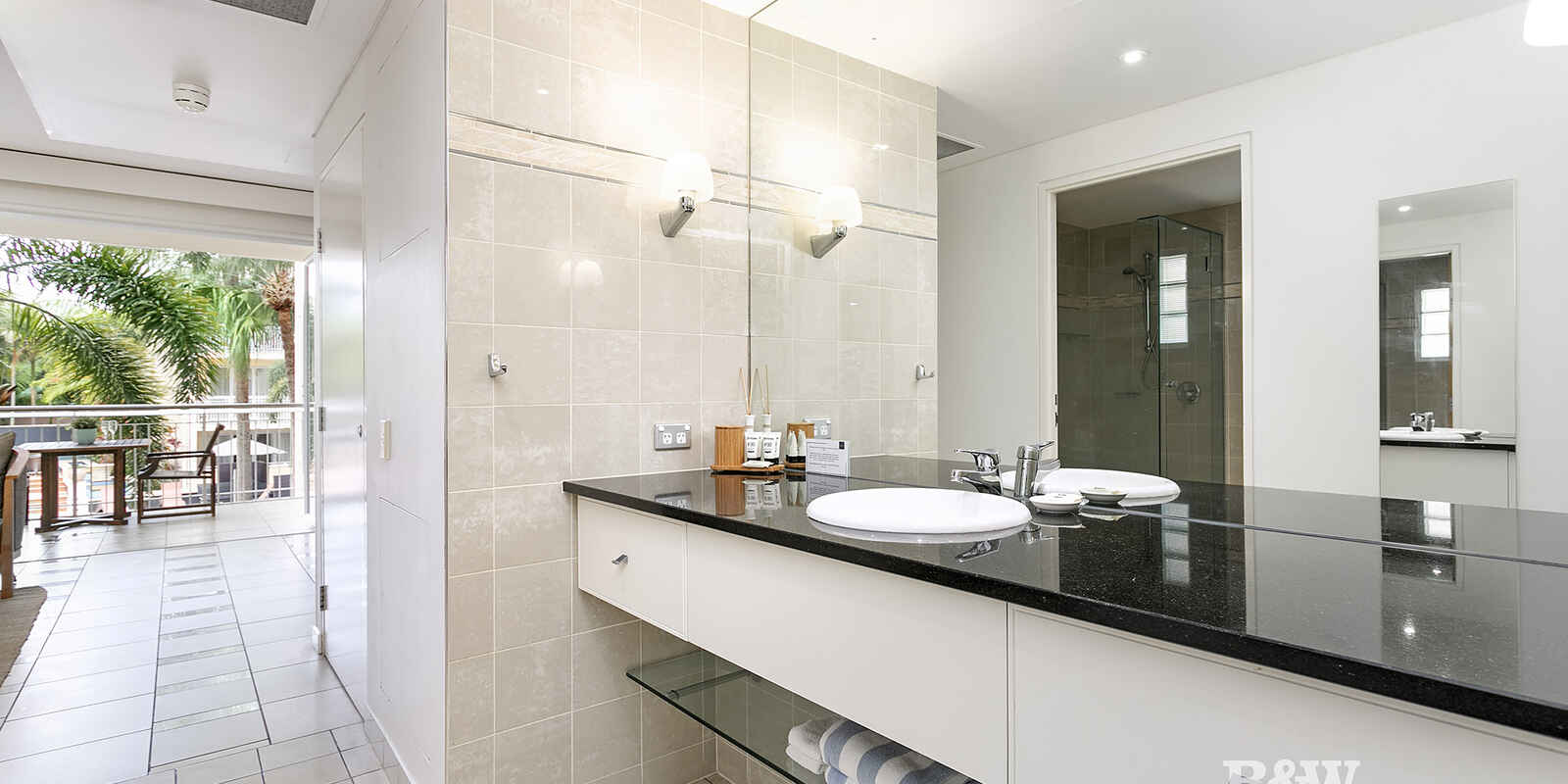 127/32 Hastings Street Noosa Heads 127/32 Hastings Street Noosa Heads