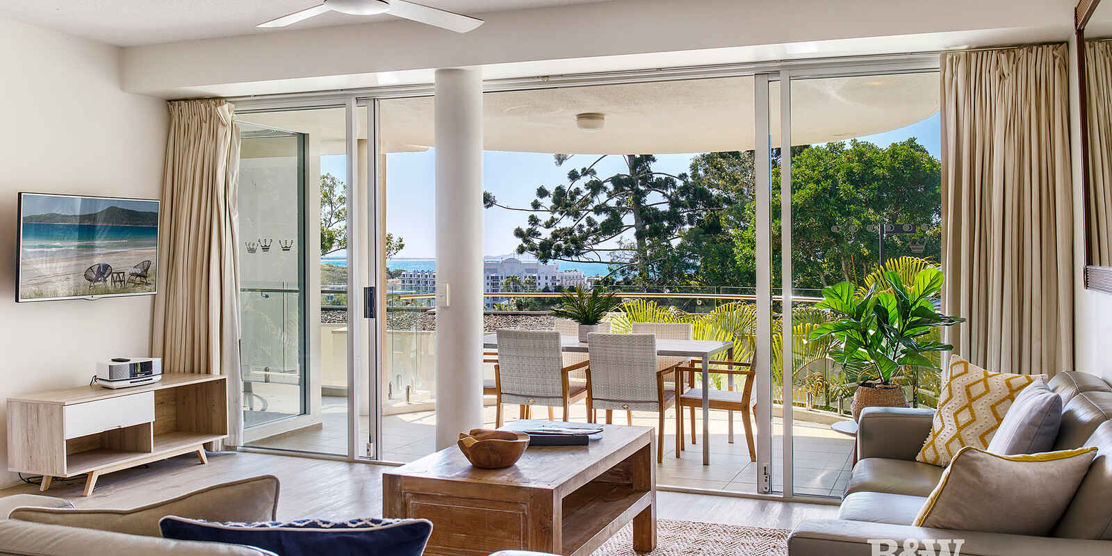 4/2 Noosa Drive Noosa Heads