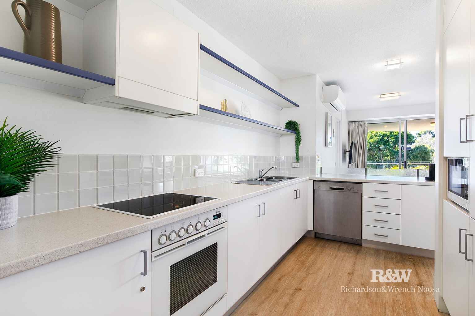 4/2 Noosa Drive Noosa Heads 4/2 Noosa Drive Noosa Heads