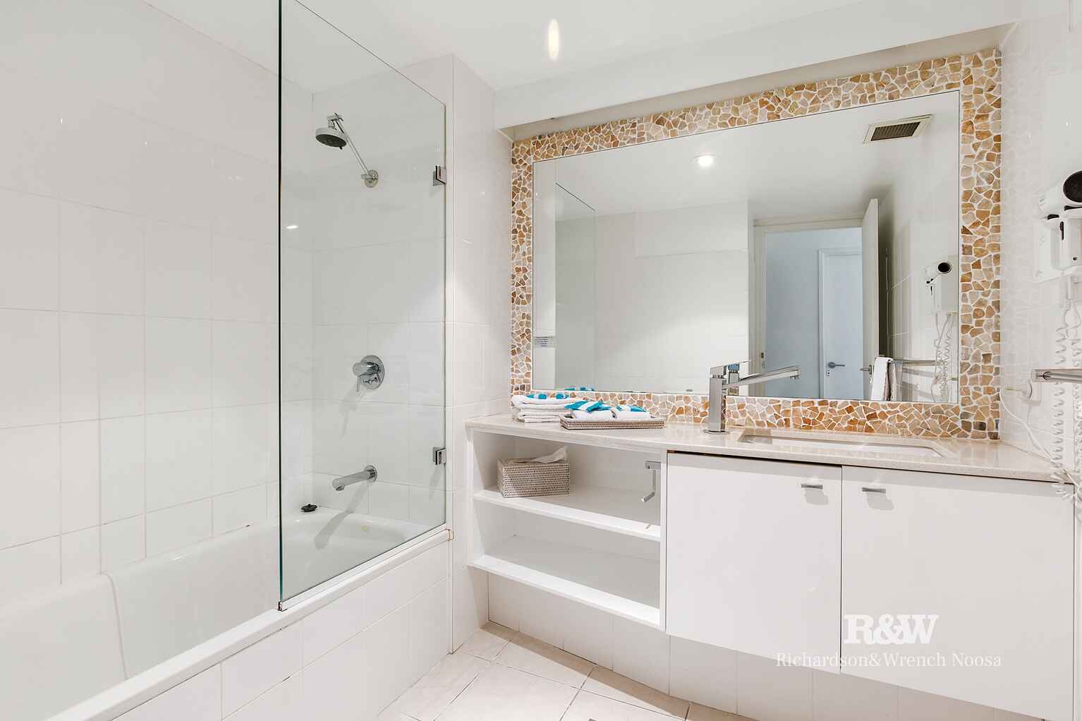 4/2 Noosa Drive Noosa Heads 4/2 Noosa Drive Noosa Heads