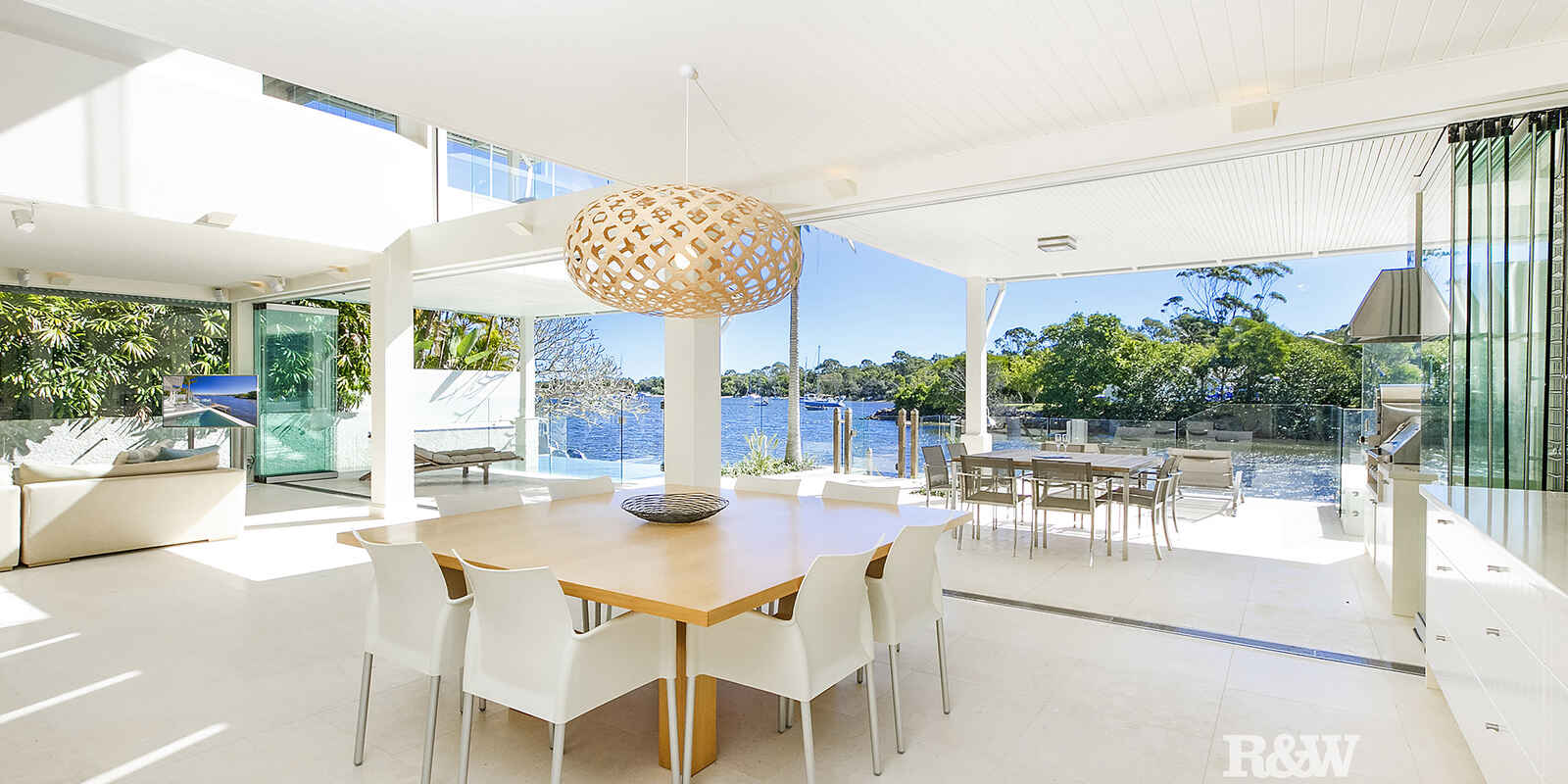 12 Noosa Parade Noosa Heads 12 Noosa Parade Noosa Heads