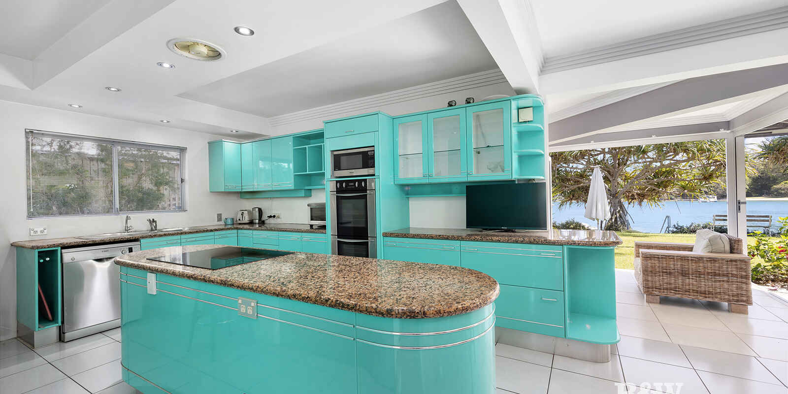 24 Noosa Parade Noosa Heads 24 Noosa Parade Noosa Heads