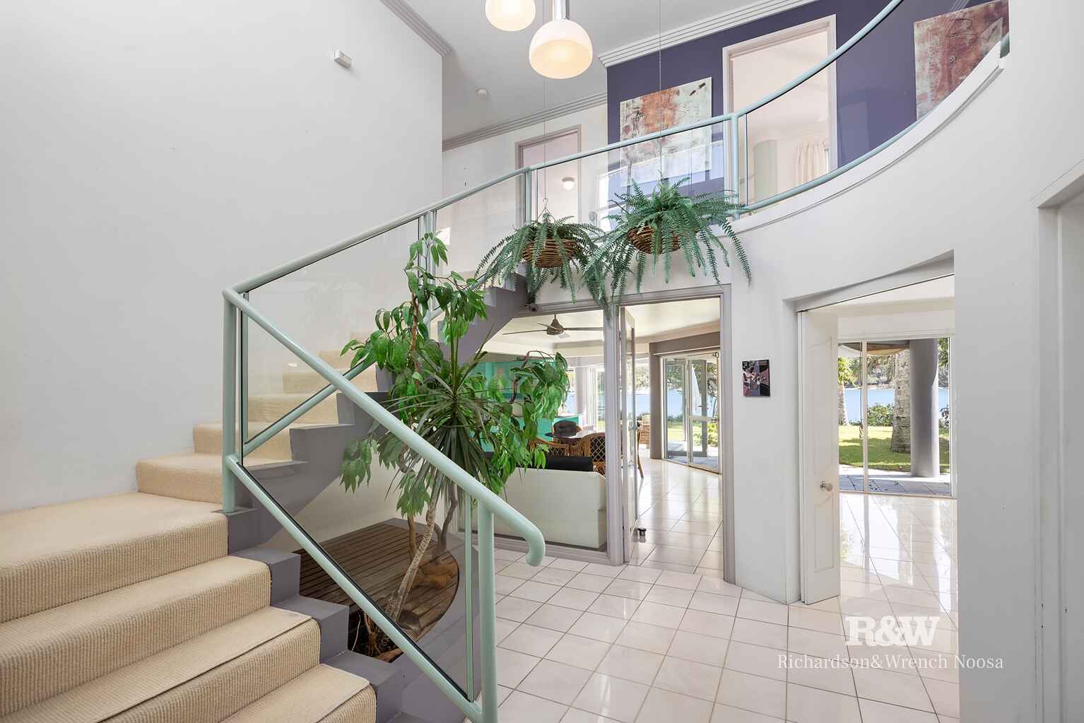 24 Noosa Parade Noosa Heads 24 Noosa Parade Noosa Heads