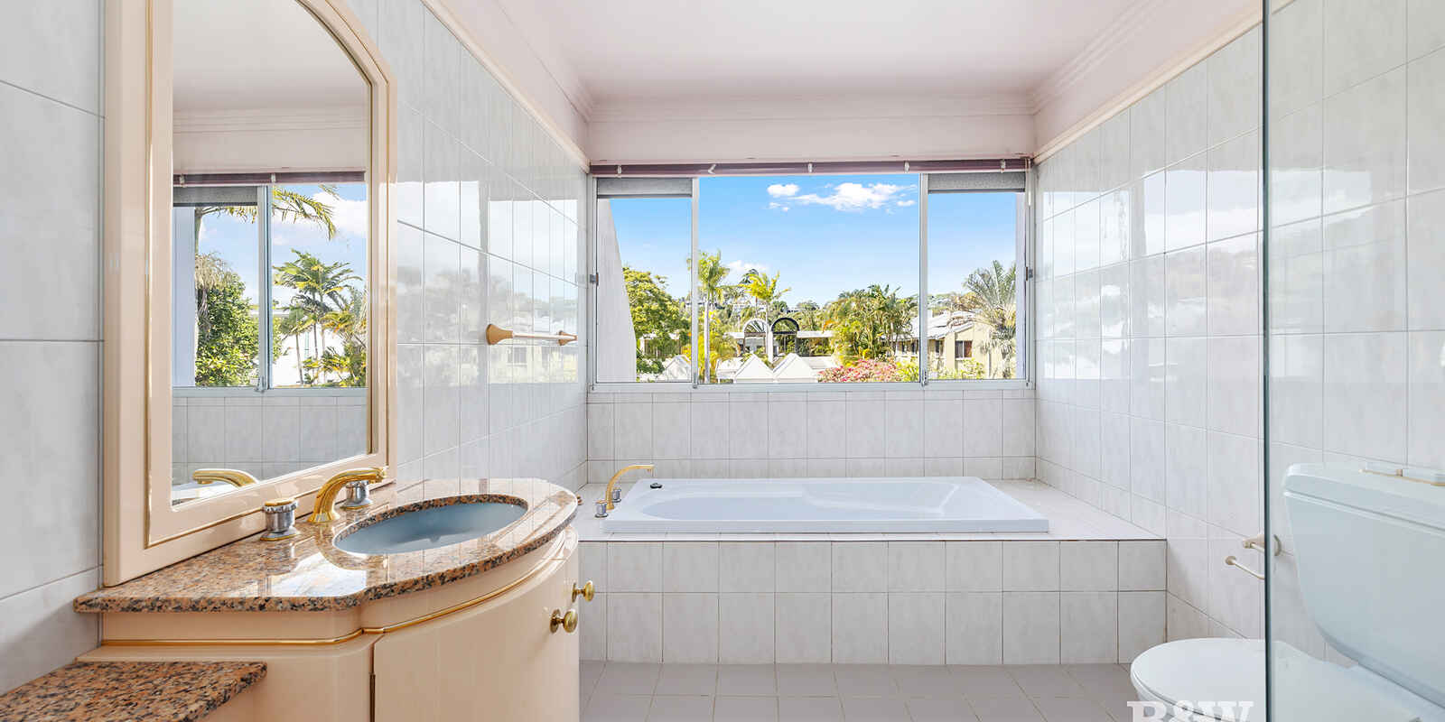 24 Noosa Parade Noosa Heads 24 Noosa Parade Noosa Heads