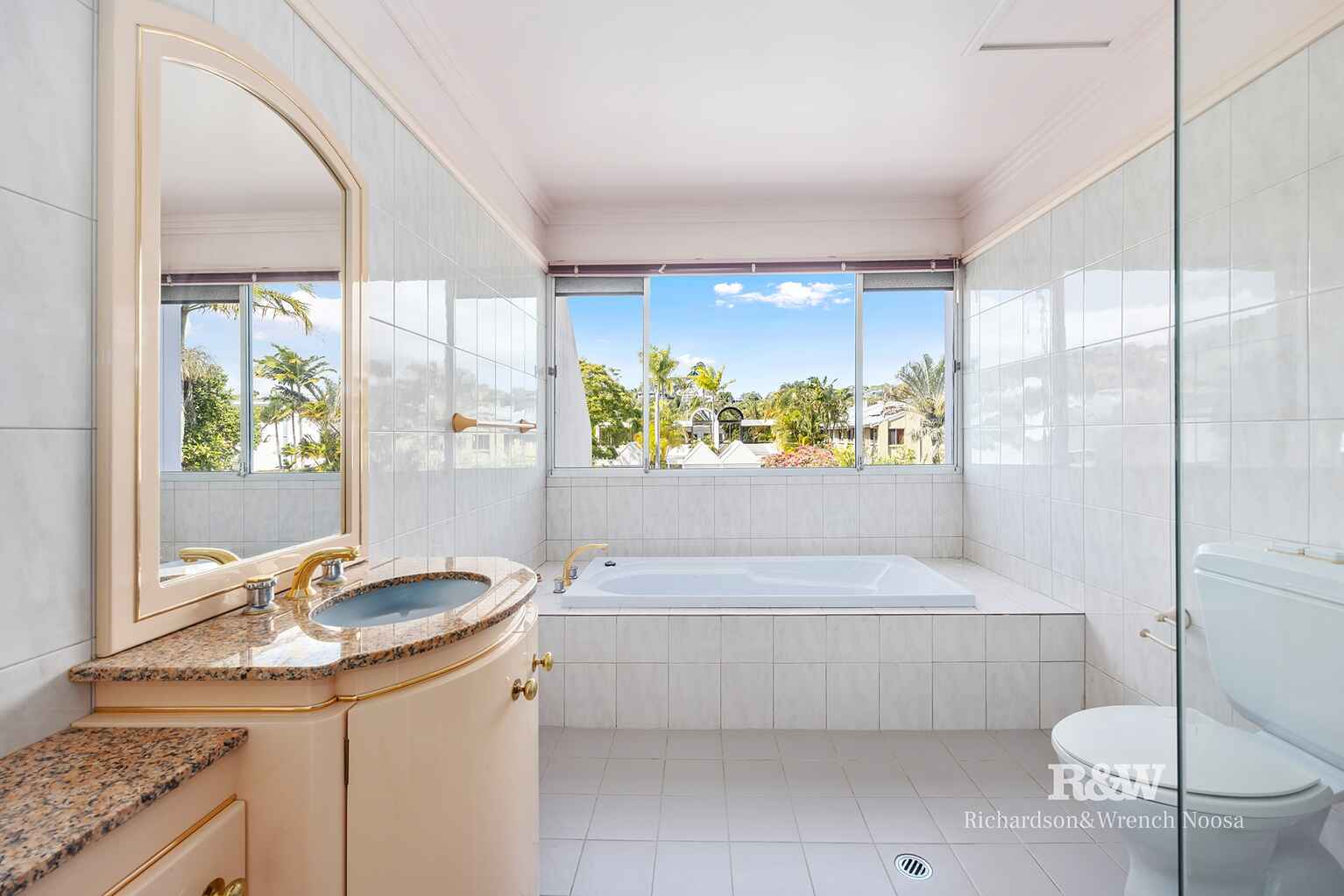 24 Noosa Parade Noosa Heads 24 Noosa Parade Noosa Heads