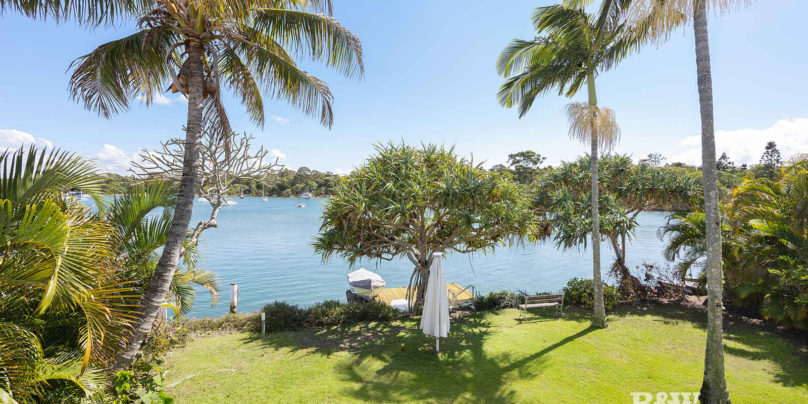 24 Noosa Parade Noosa Heads 24 Noosa Parade Noosa Heads