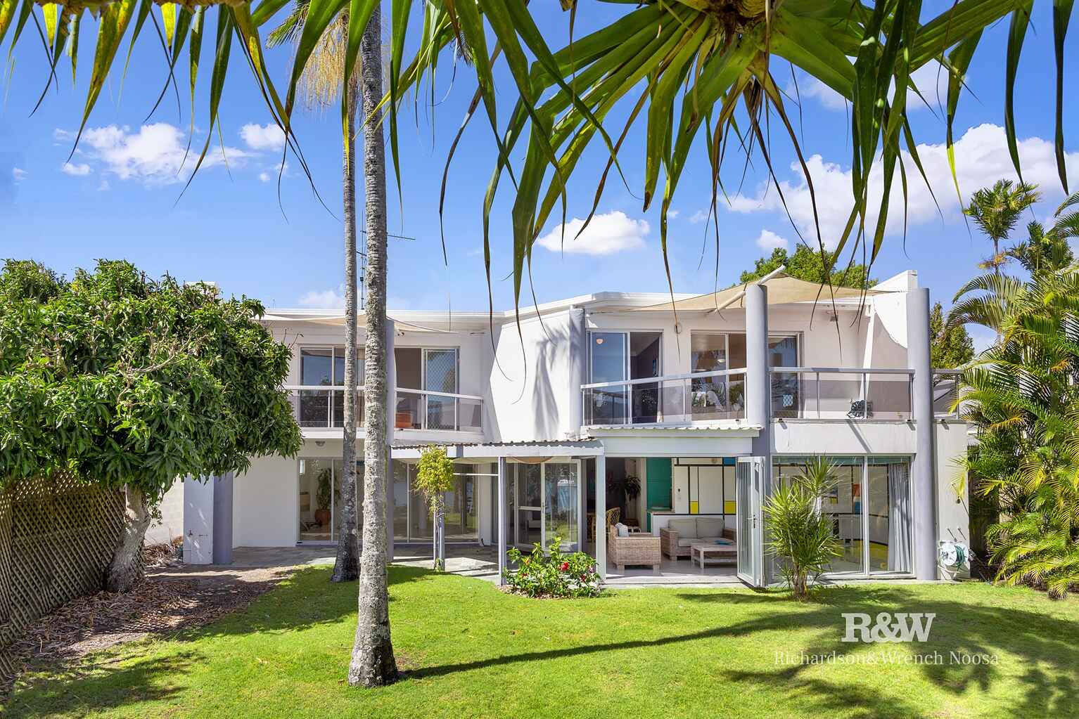 24 Noosa Parade Noosa Heads 24 Noosa Parade Noosa Heads