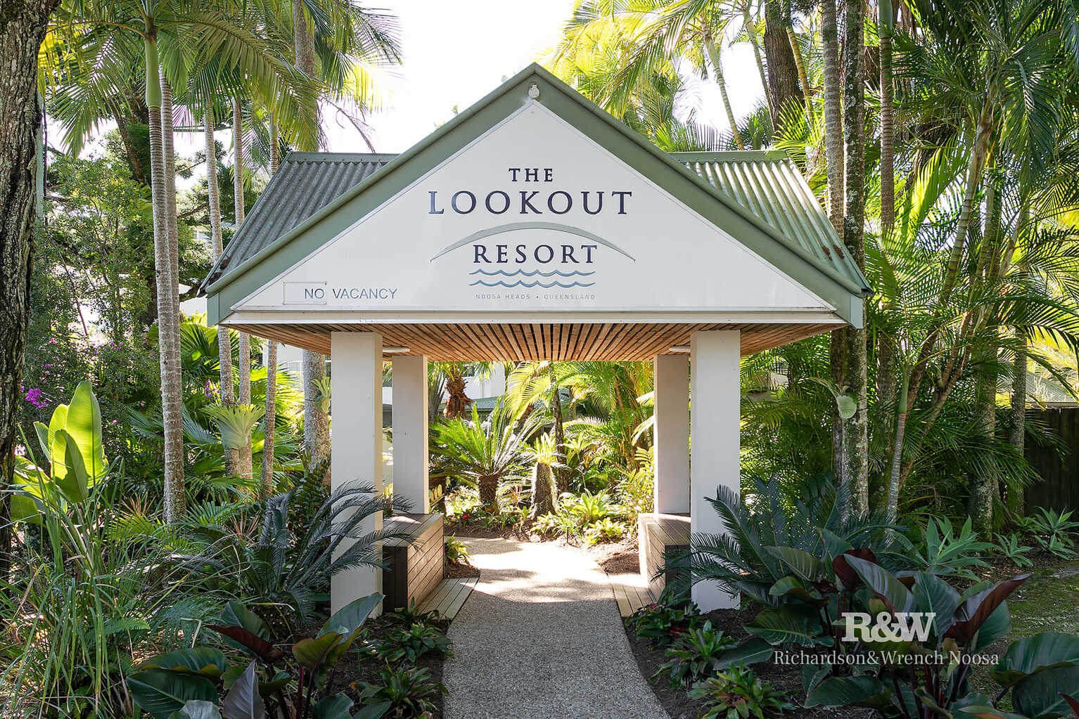 14/1 Picture Point Crescent Noosa Heads