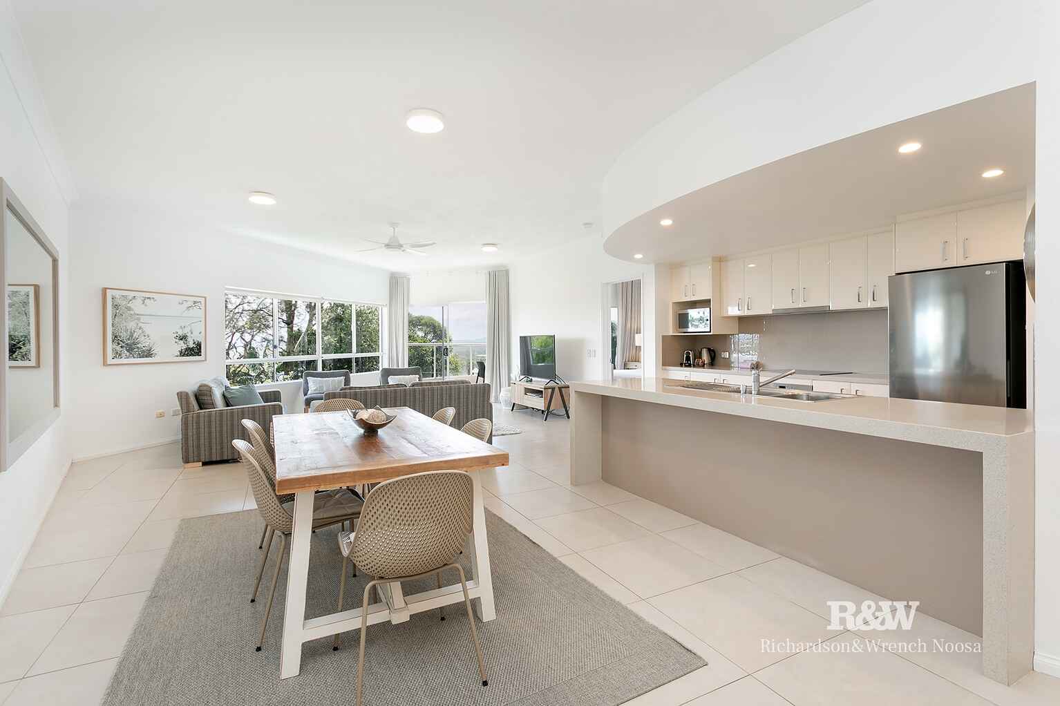  9/1 Picture Point Crescent Noosa Heads