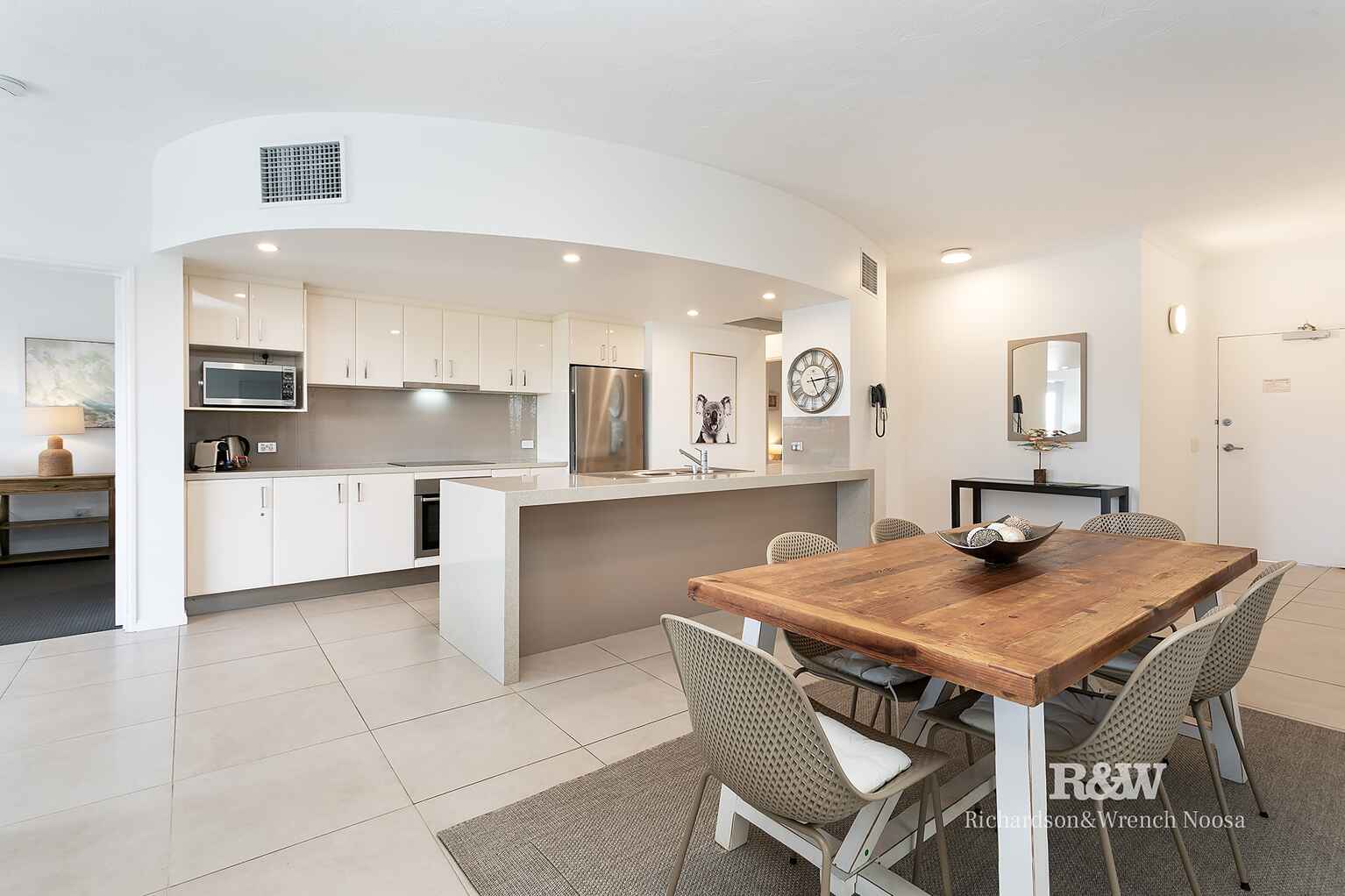  9/1 Picture Point Crescent Noosa Heads