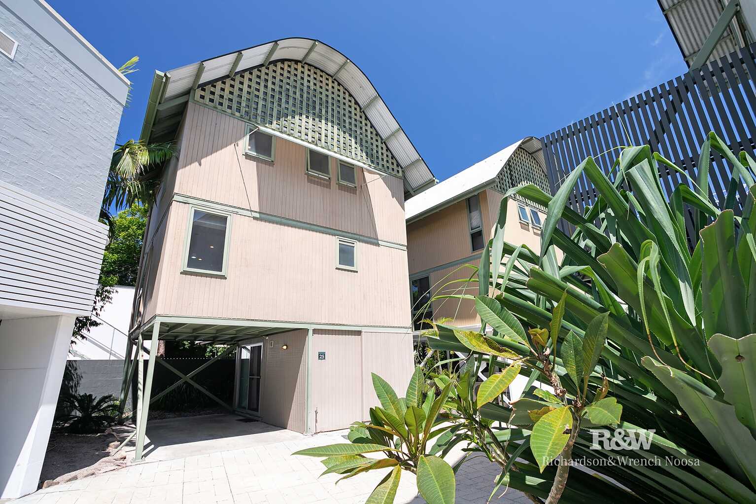 25/30 Hastings Street Noosa Heads 25/30 Hastings Street Noosa Heads