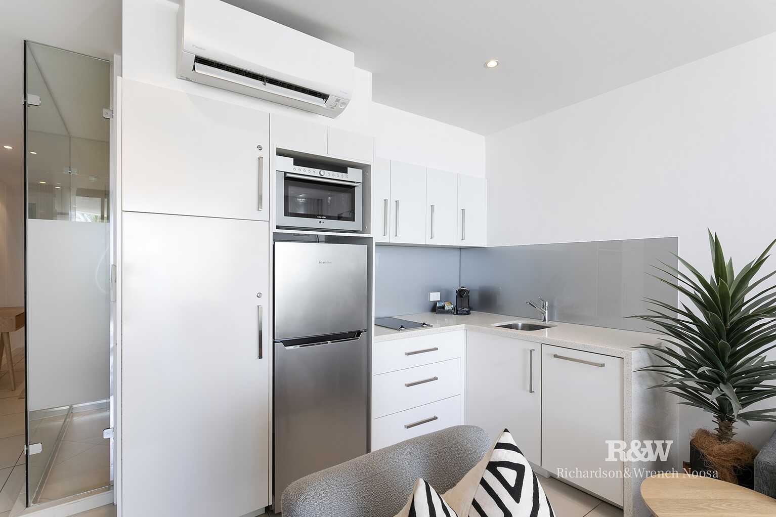 13/49 Hastings Street Noosa Heads
