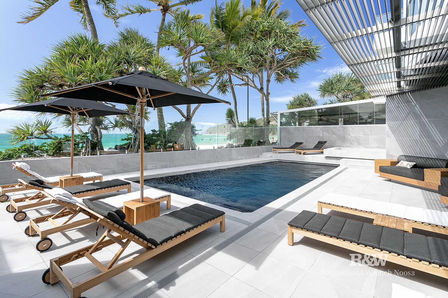 13/49 Hastings Street Noosa Heads