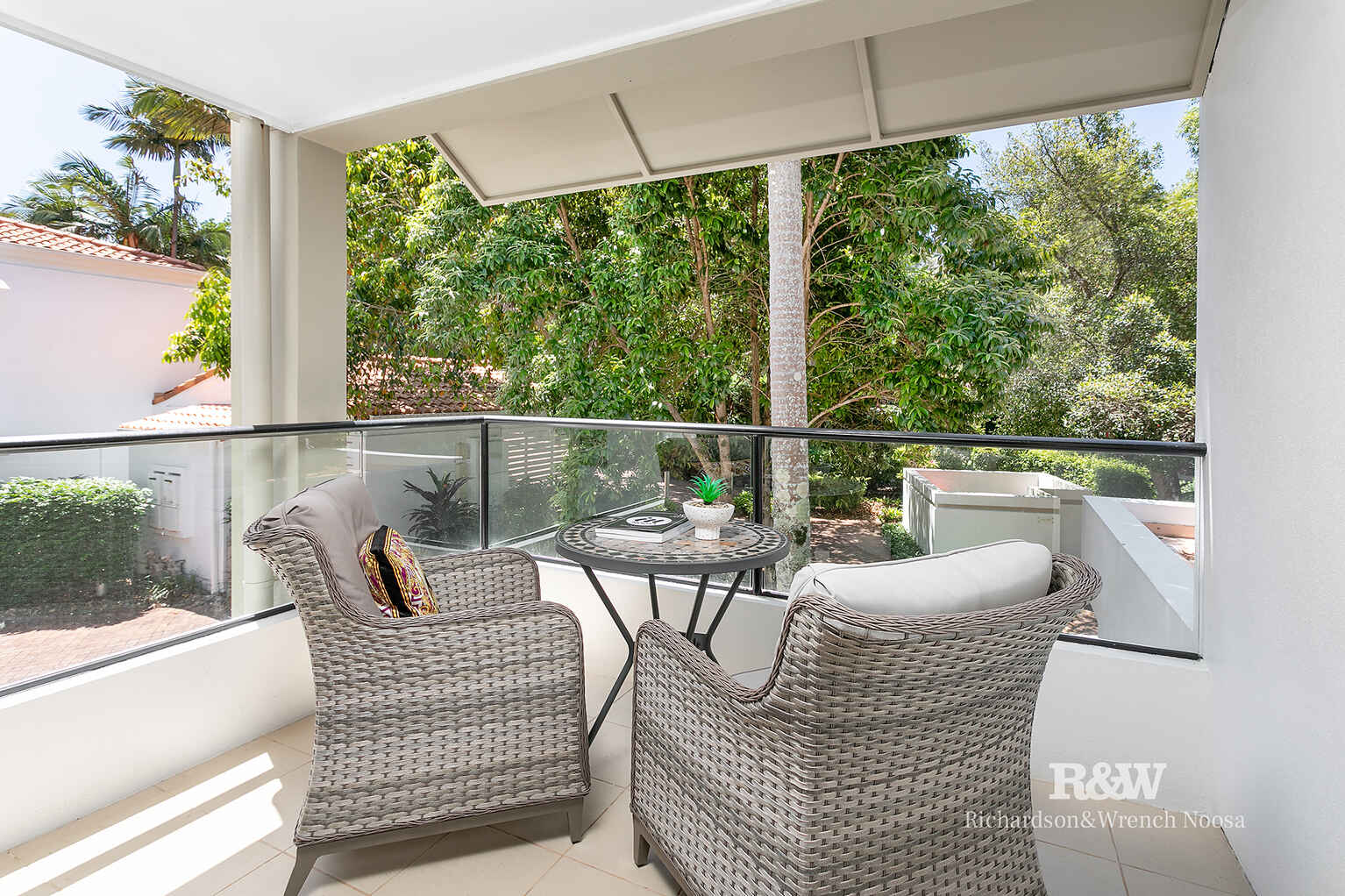 825/100 Resort Drive Noosa Heads