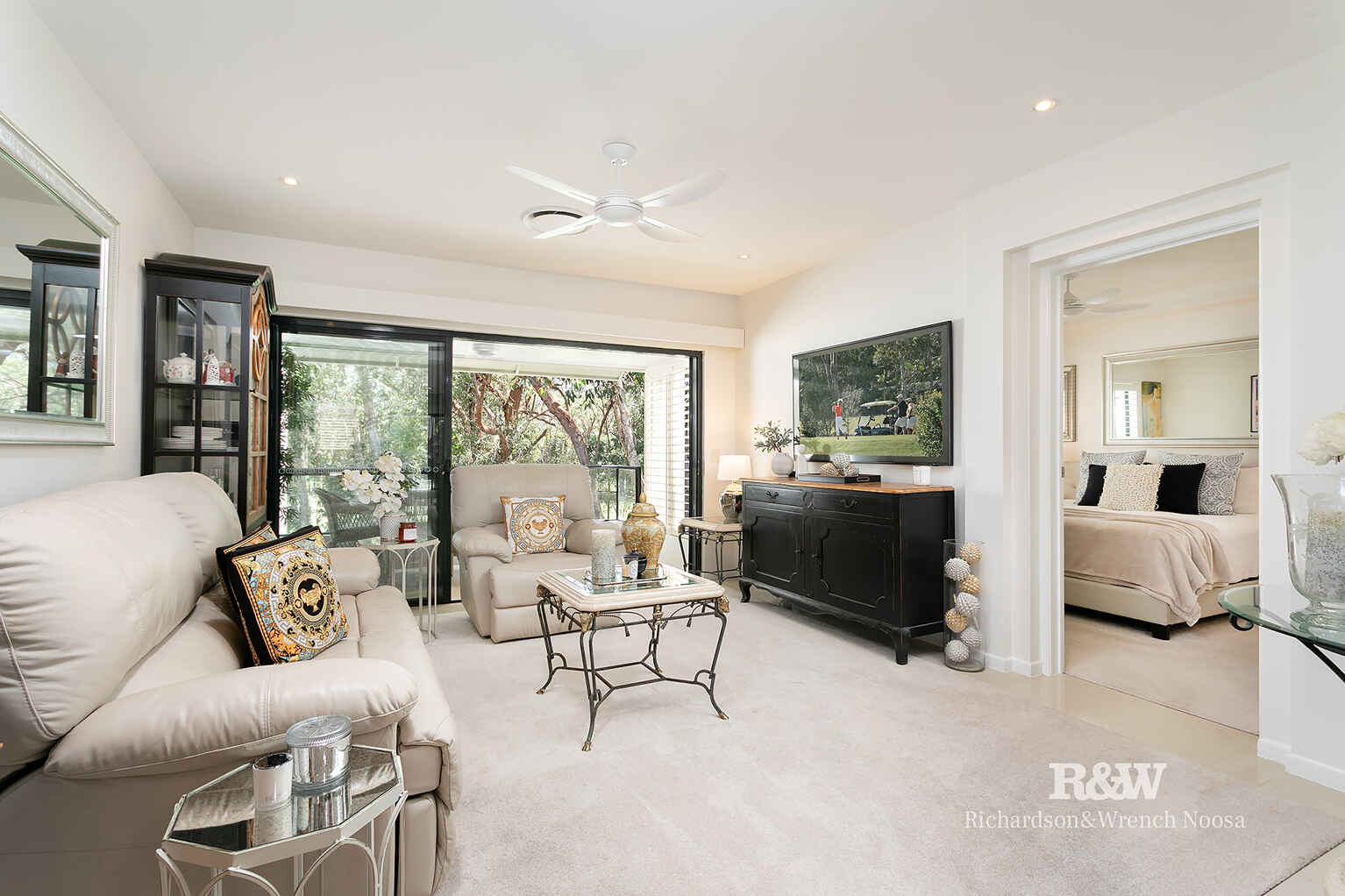 825/100 Resort Drive Noosa Heads