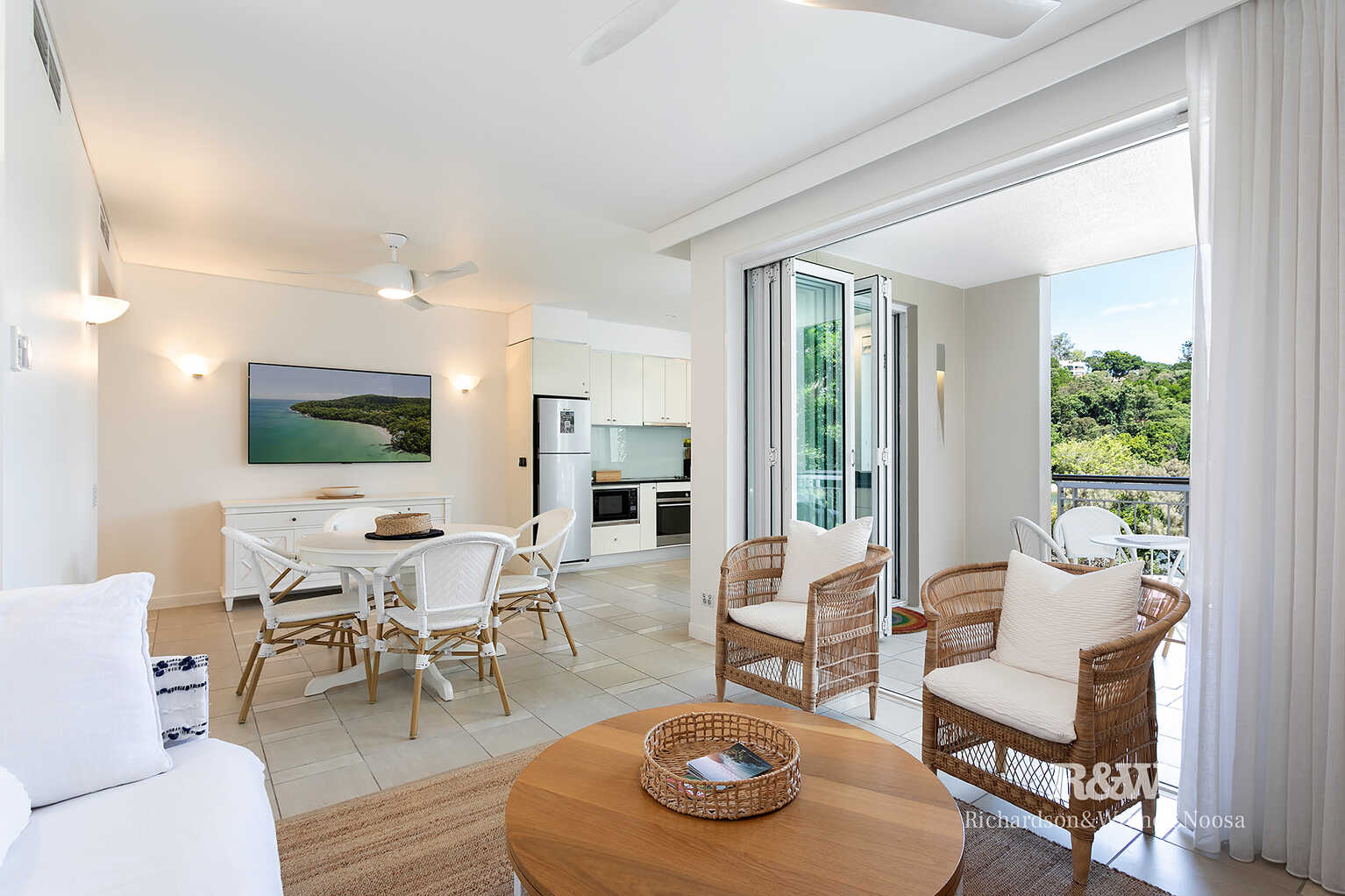 423/32 Hastings Street Noosa Heads 423/32 Hastings Street Noosa Heads