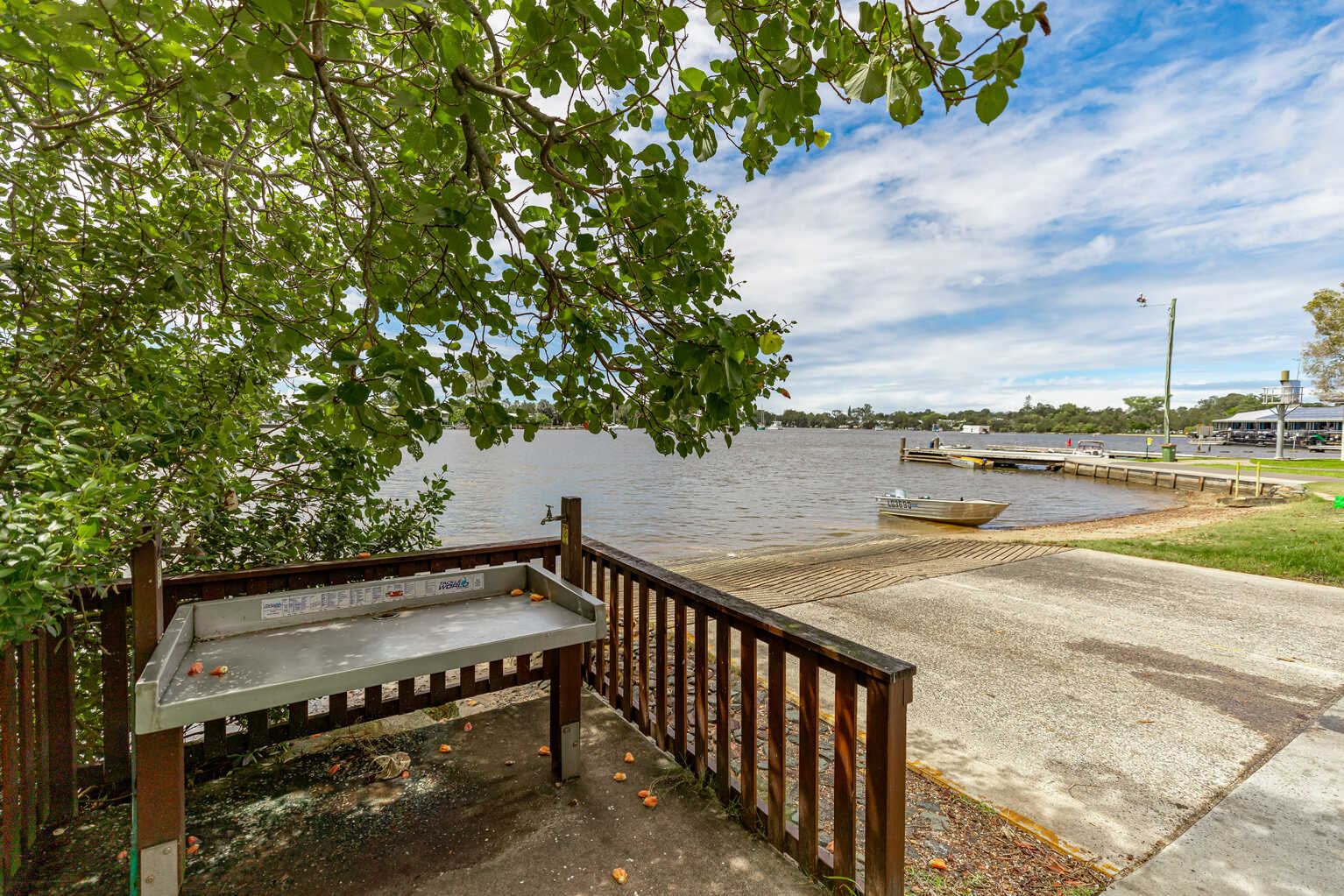 5 Lake Street Tewantin 5 Lake Street Tewantin