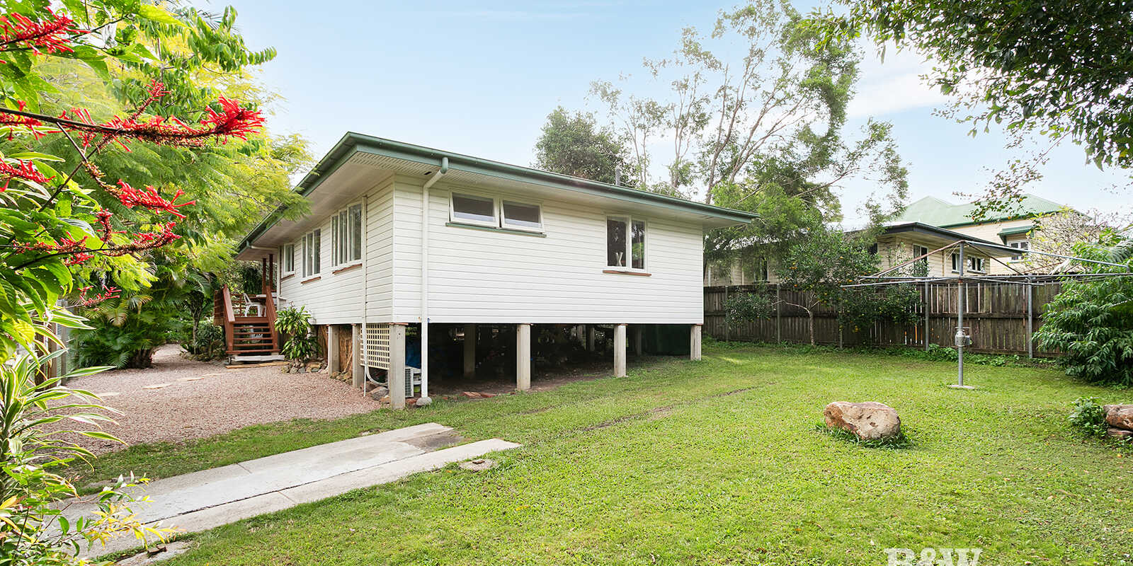 1 Gem Street Cooroy