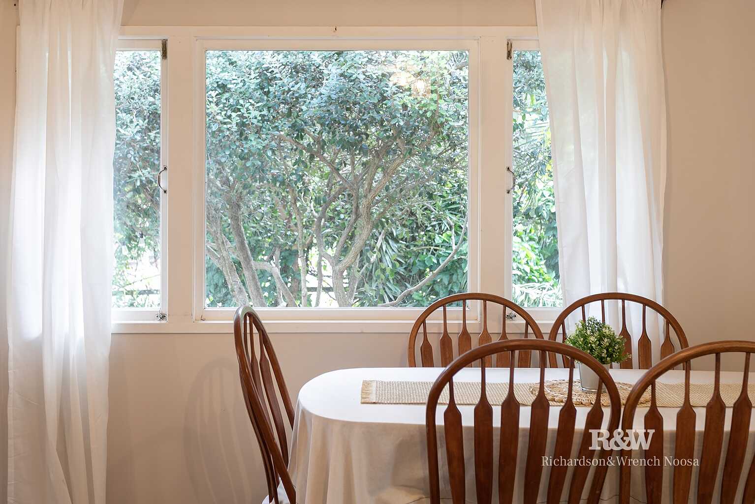 1 Gem Street Cooroy
