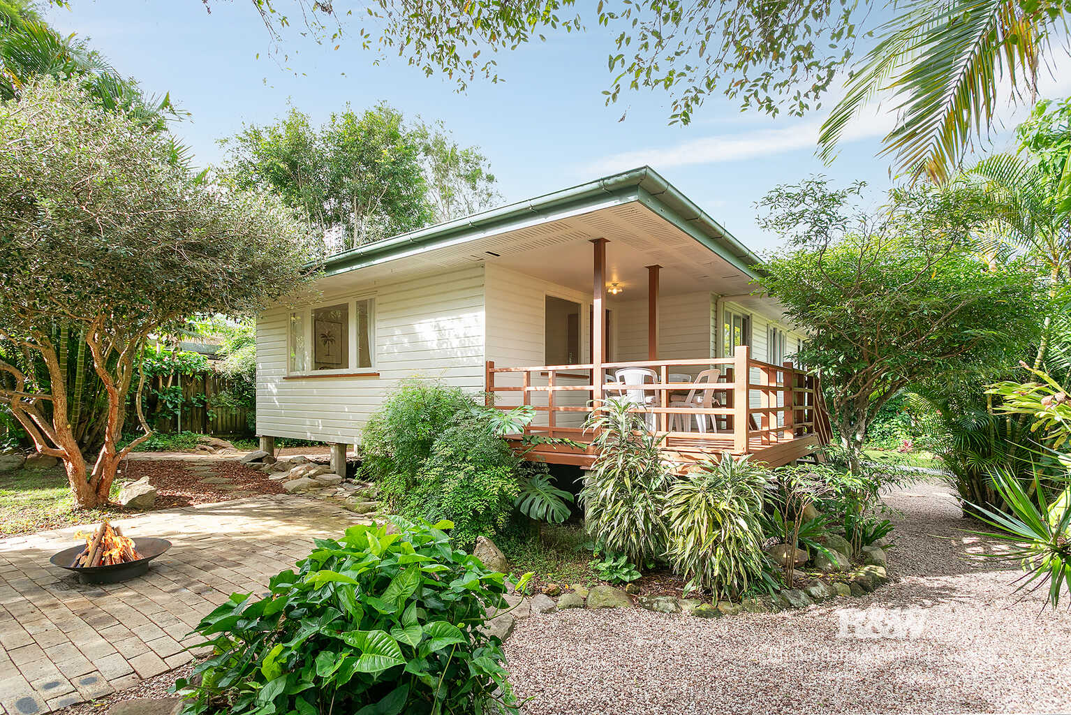 1 Gem Street Cooroy