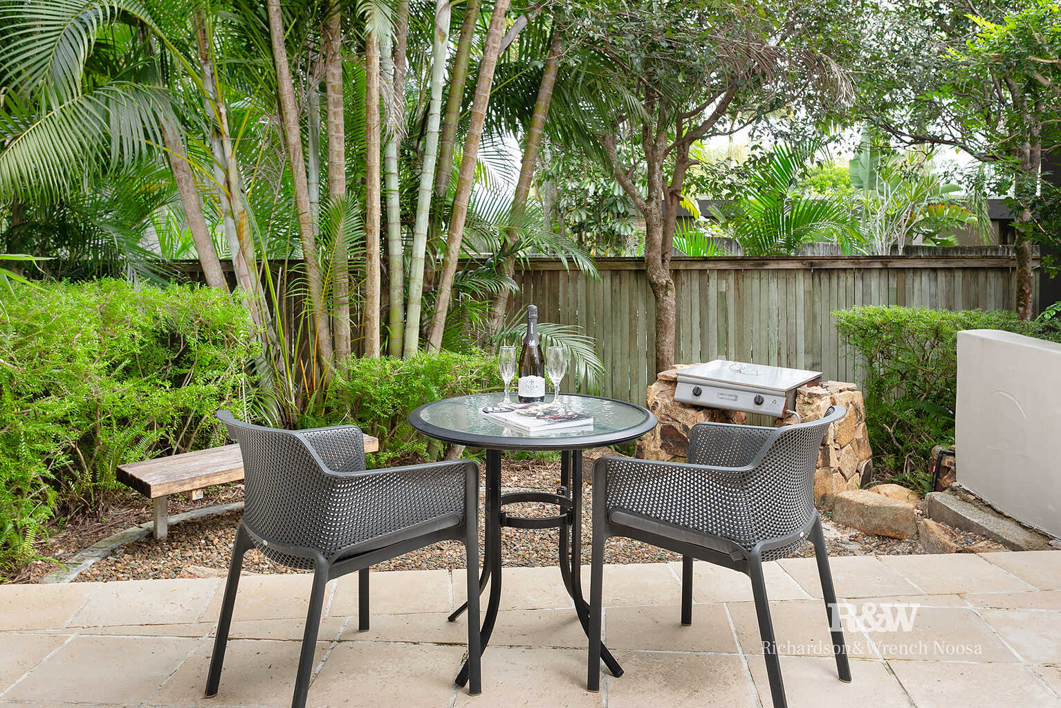108/16 Noosa Drive Noosa Heads 108/16 Noosa Drive Noosa Heads