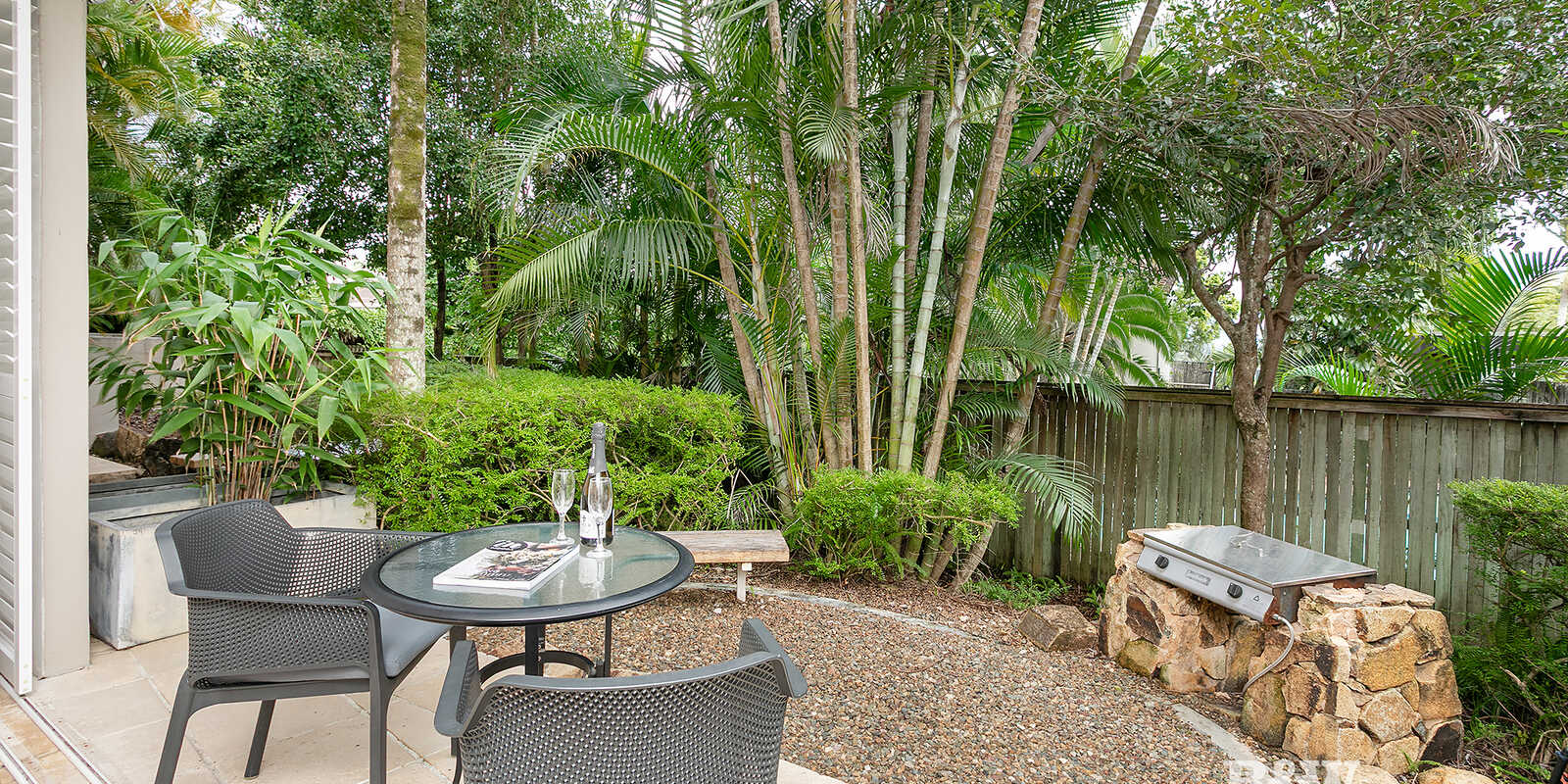 108/16 Noosa Drive Noosa Heads 108/16 Noosa Drive Noosa Heads