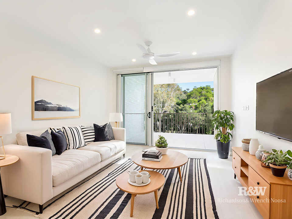 2202/57-61 Hofmann Drive Noosaville