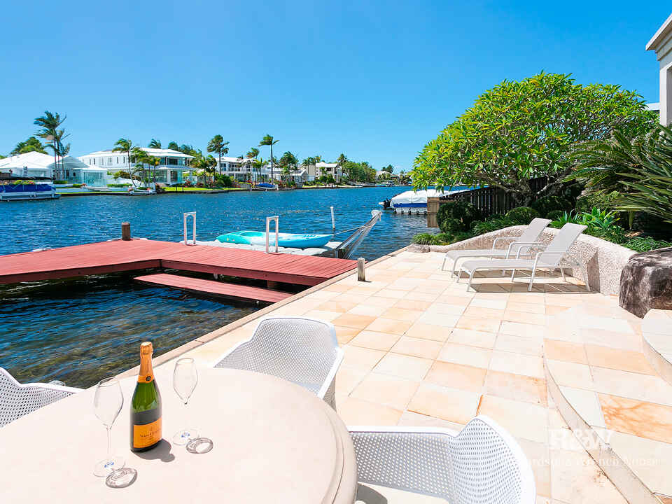 77 Shorehaven Drive Noosaville