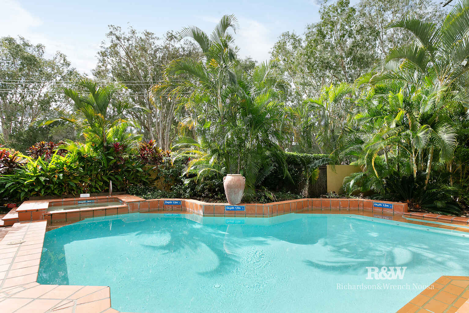 1/7-13 Howard Street Noosaville