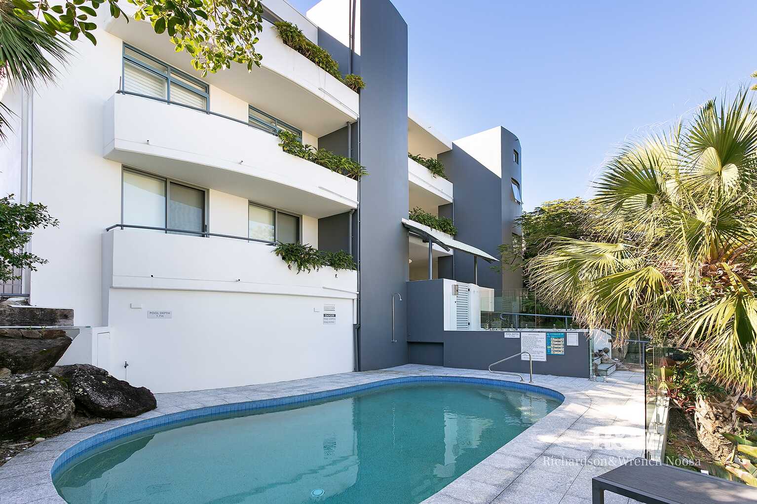 9/14 Bryan Street Sunshine Beach 9/14 Bryan Street Sunshine Beach