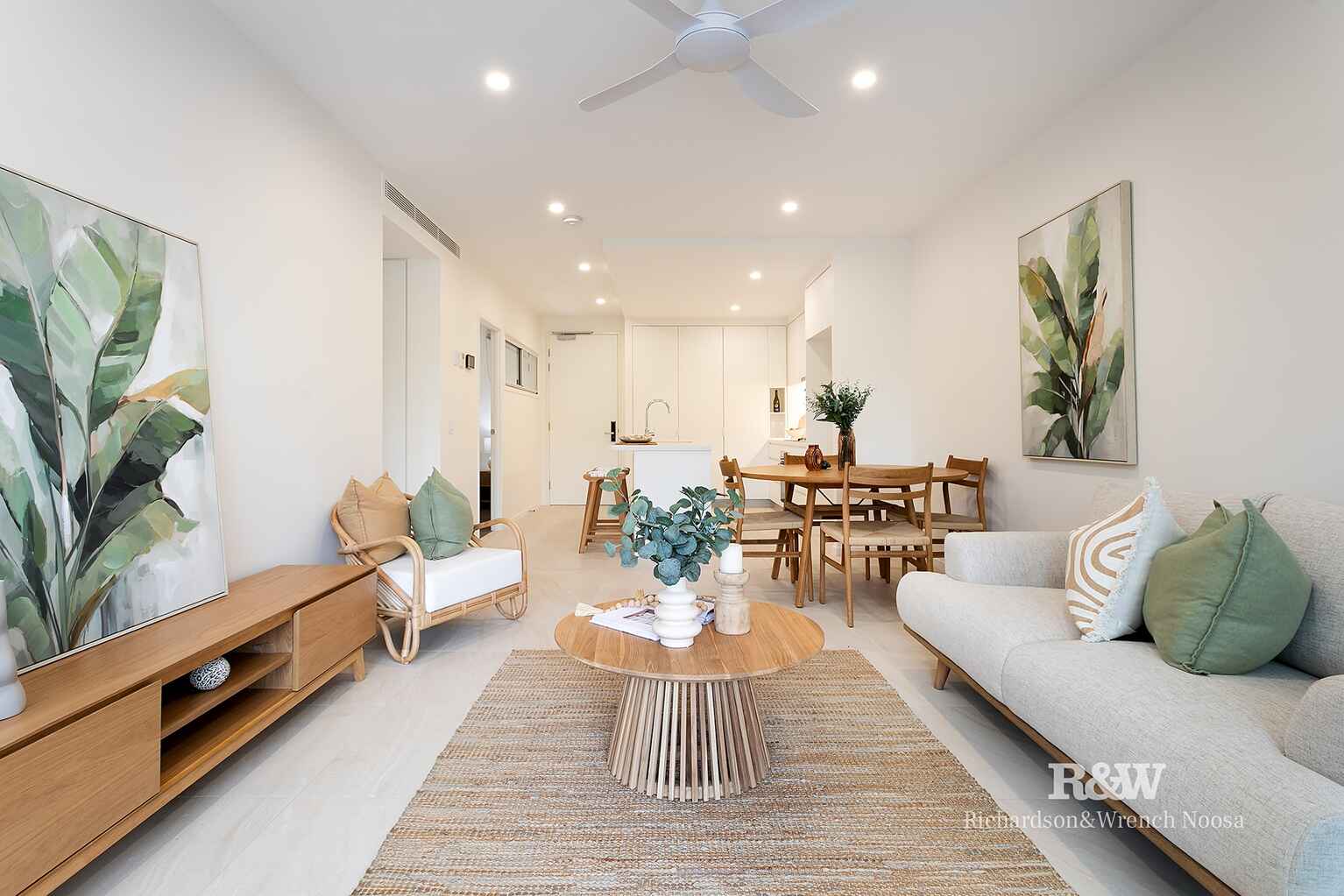 2202/57-61 Hofmann Drive Noosaville