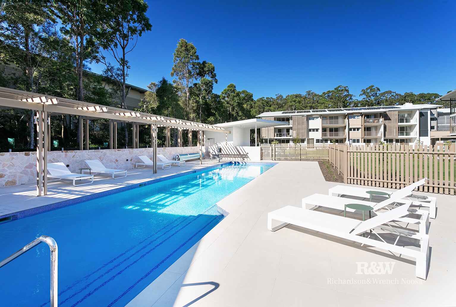 2202/57-61 Hofmann Drive Noosaville