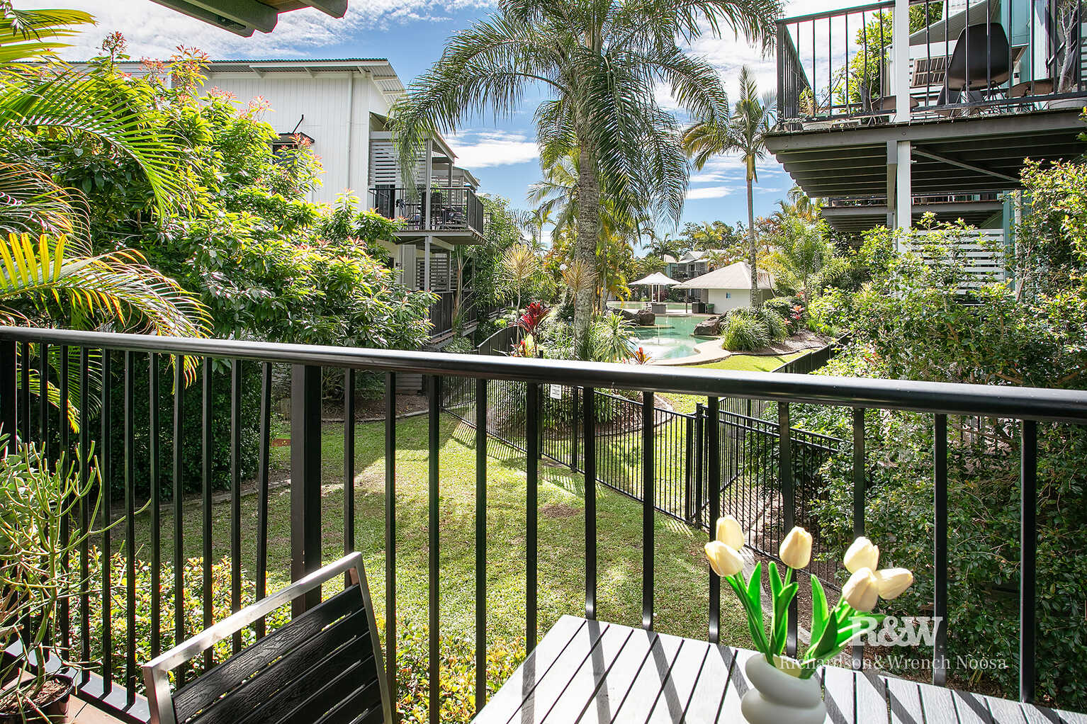 449 & 450/3 Hilton Terrace Tewantin